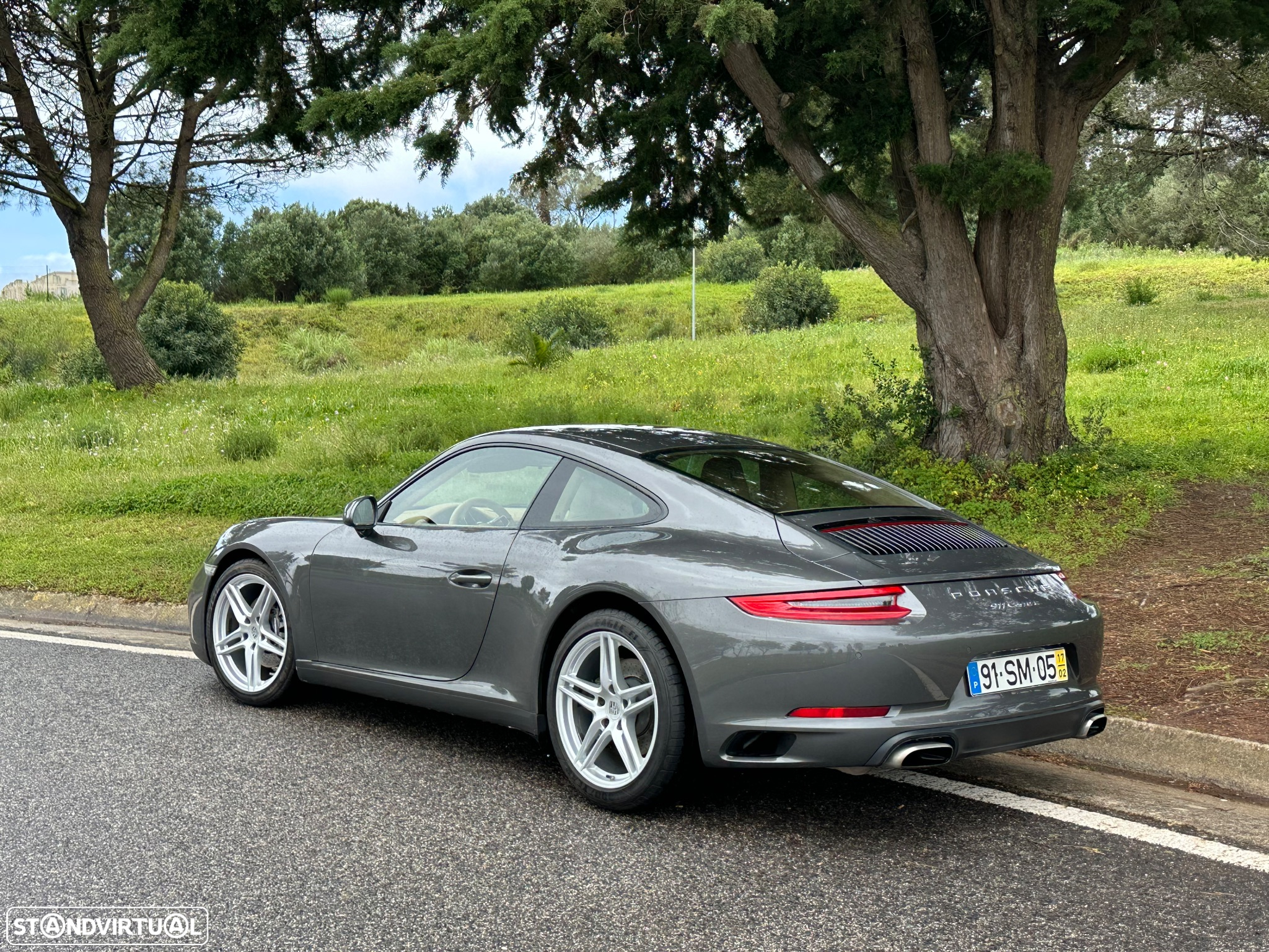 Porsche 911 Série F - 30
