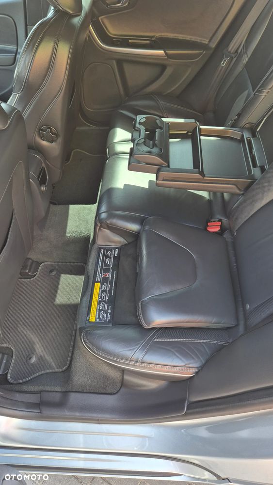 Volvo V60 - 10