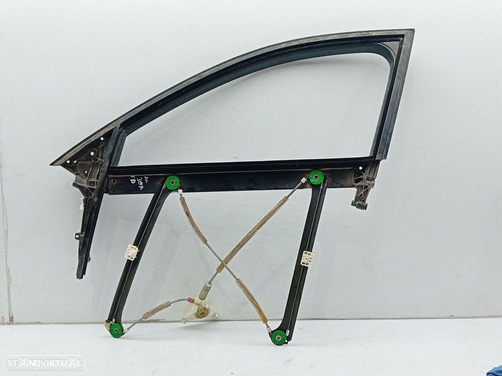 Elevador vidros frente direito AUDI A3 (8P1) - 1