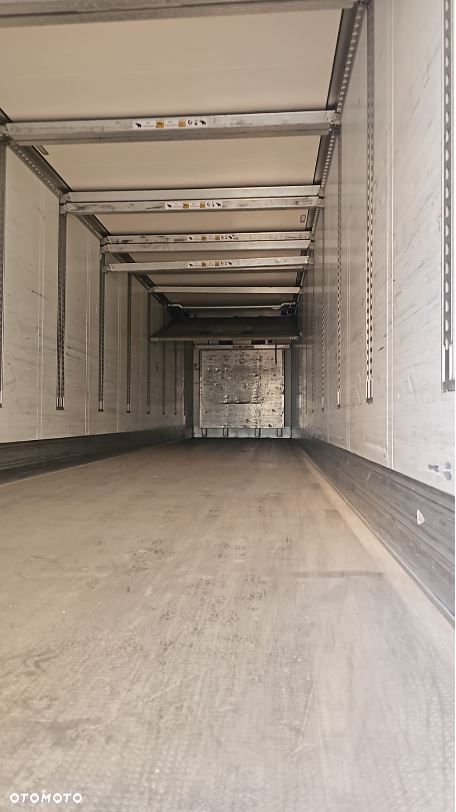 Schmitz Cargobull Chłodnia Standard 2017 - 10