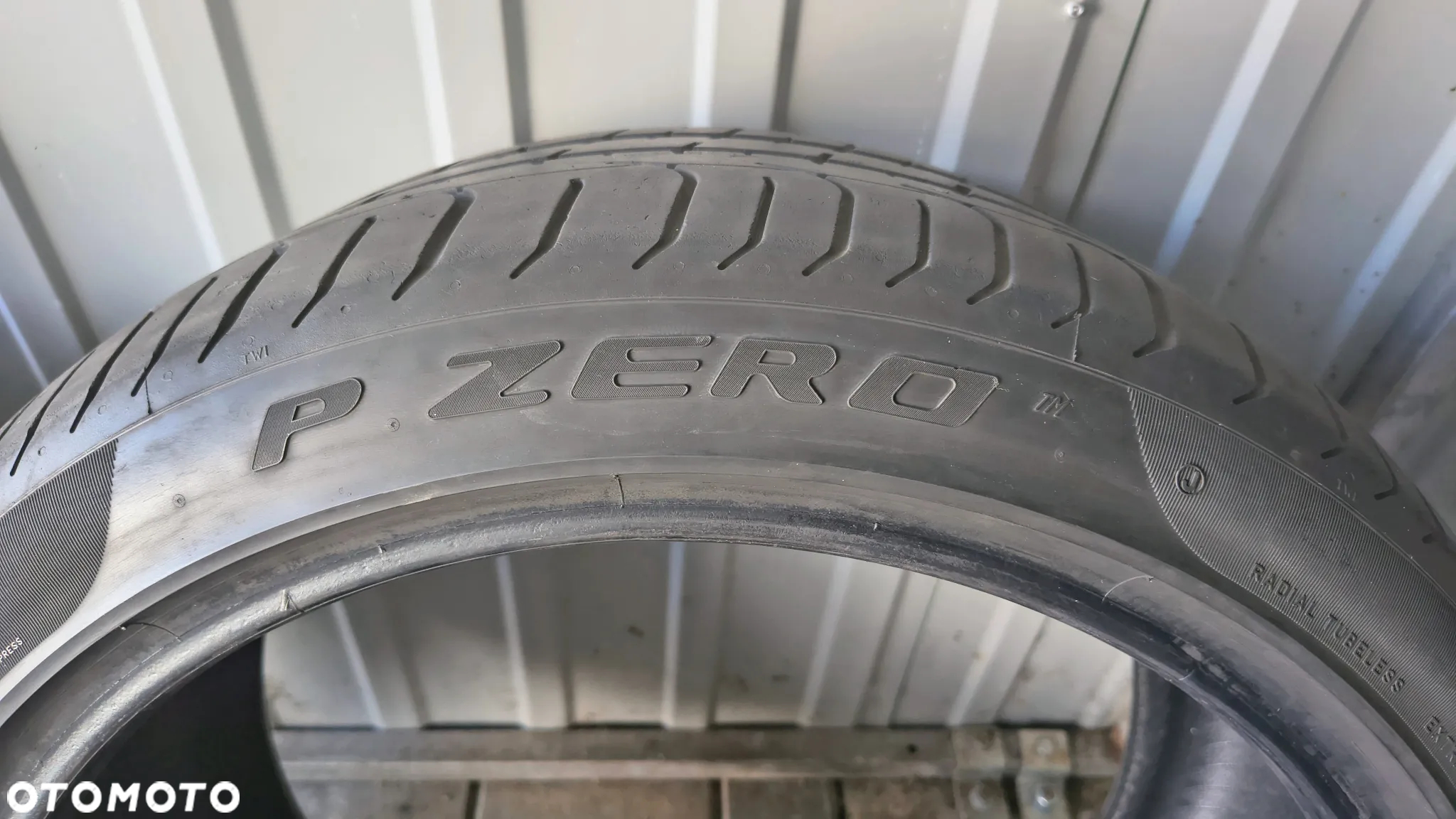 Pirelli P-Zero 245/40 ZR19 2019r - 4