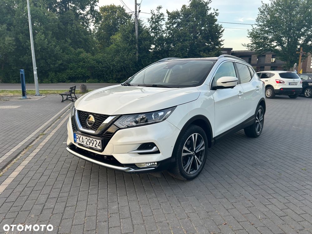 Nissan Qashqai 1.3 DIG-T N-Connecta DCT - 1
