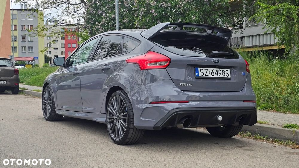 Ford Focus 2.3 EcoBoost RS - 10