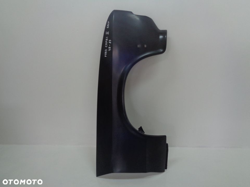 BŁOTNIK PRZEDNI PRAWY FORD CAPRI III GECP 78-87 - NOWY - 1