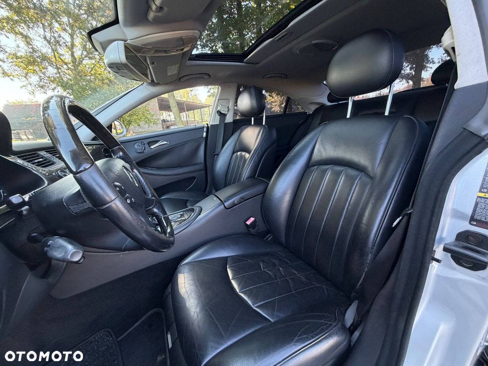 Mercedes-Benz CLS - 15