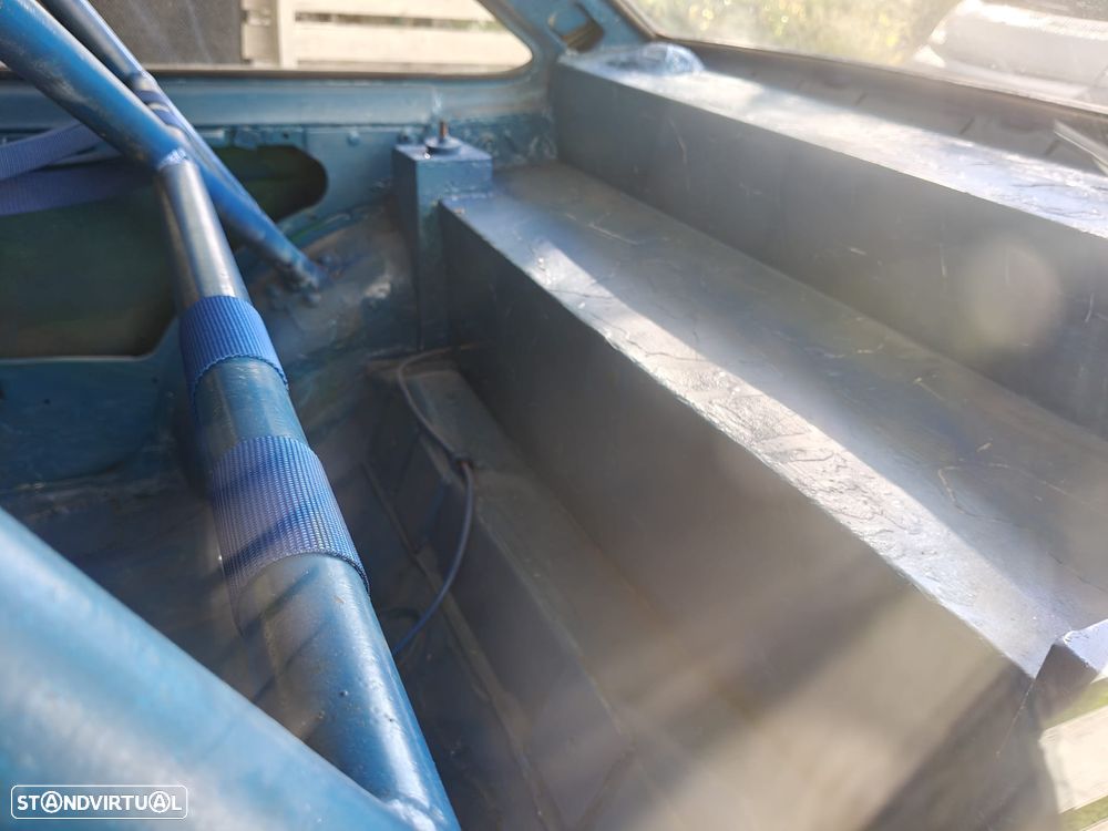 Ford Escort - 13