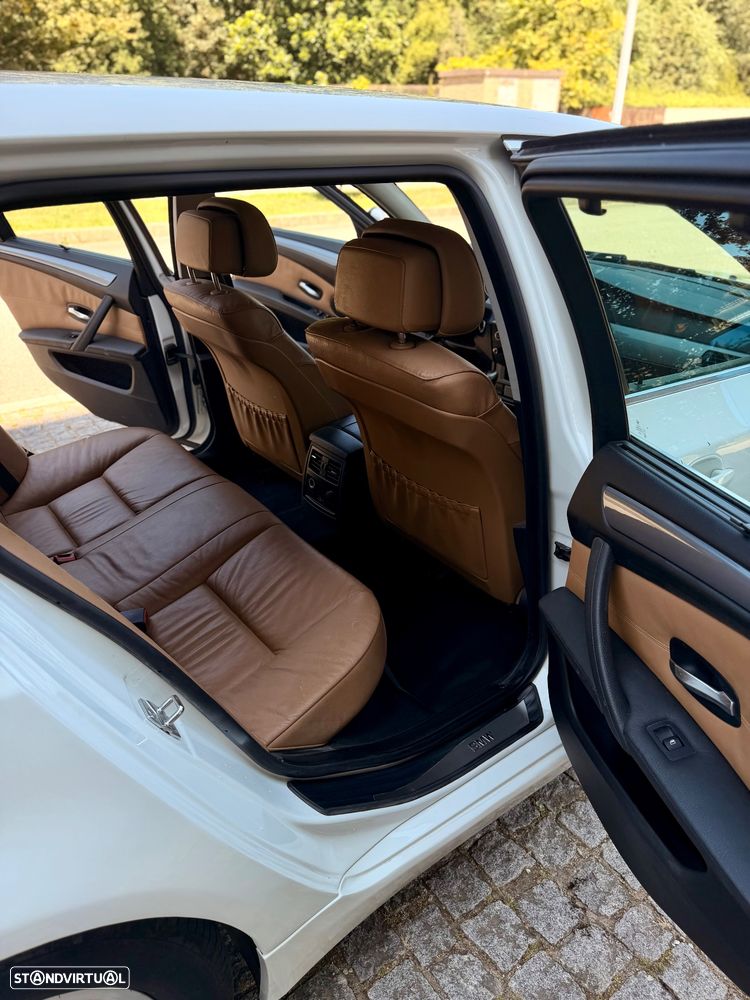 BMW 520 Gran Turismo - 7