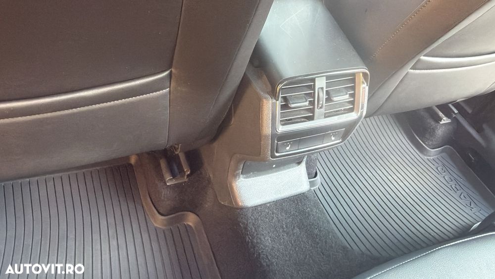 Skoda Karoq 2.0 TDI 4X4 DSG Style - 10