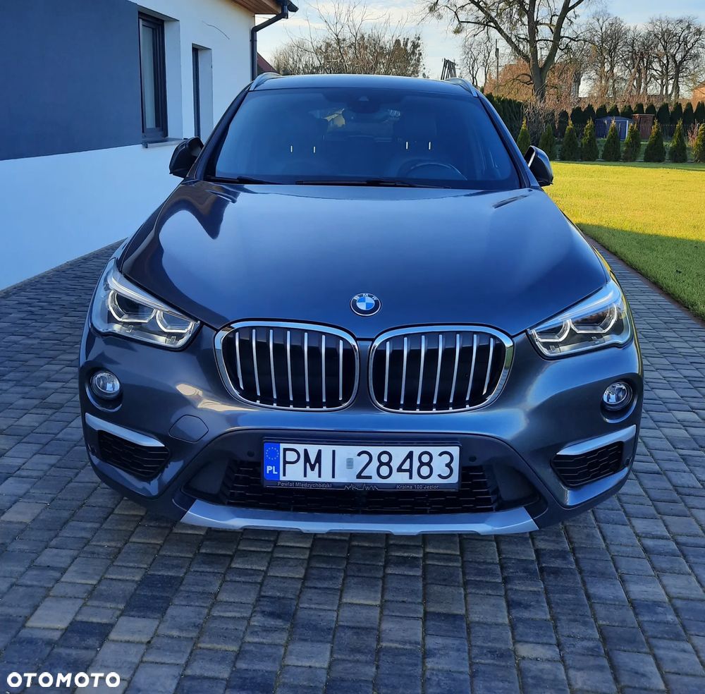 BMW X1 sDrive18d xLine - 2