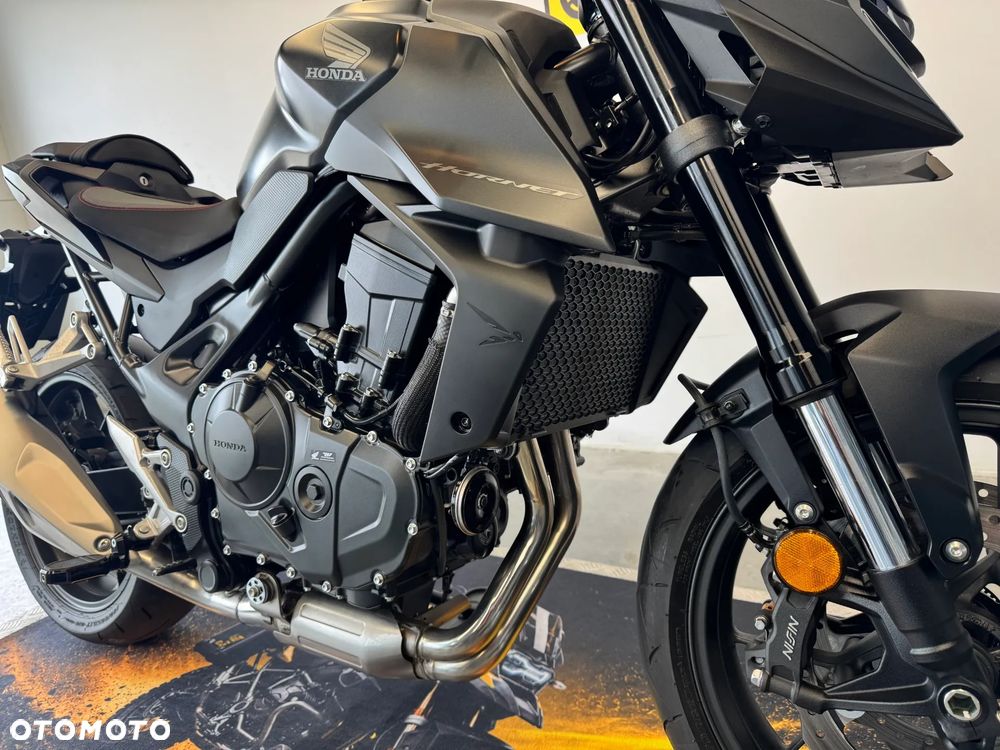Honda CB - 9