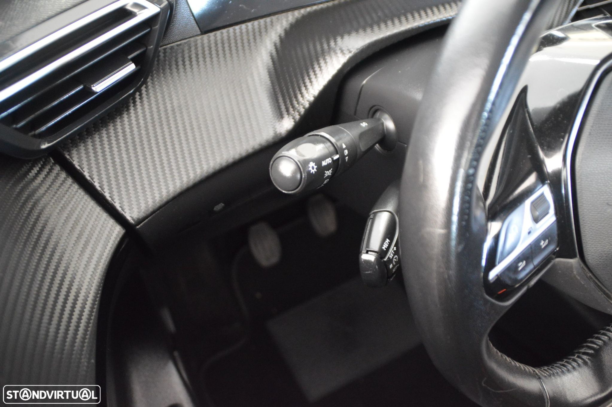 Peugeot 208 1.5 BlueHDi Active Business Pack - 40