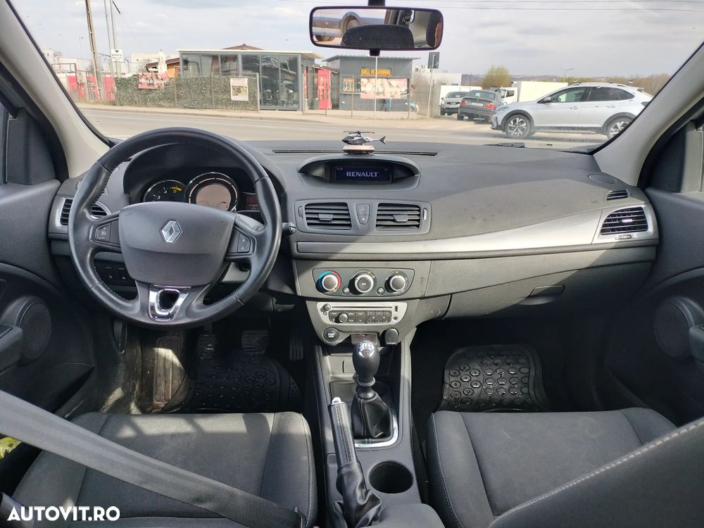 Renault Megane Energy dCi Intens - 8