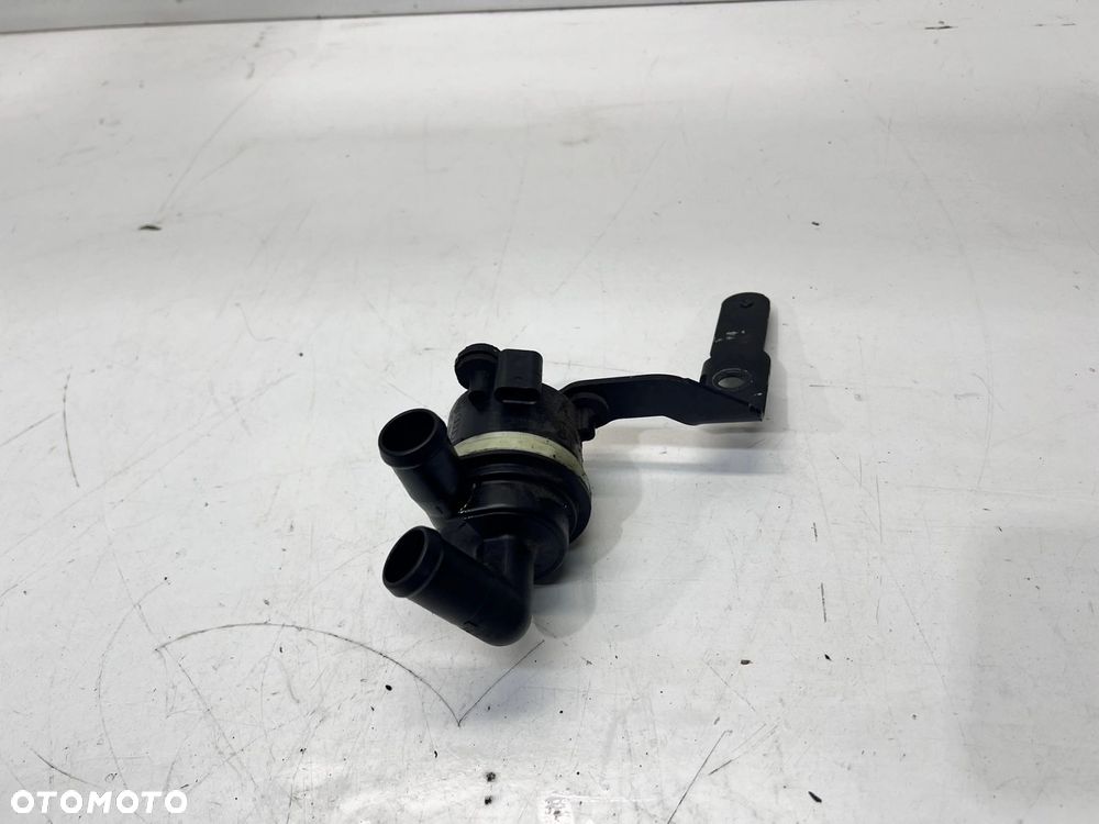 DODATKOWA POMPA WODY ZAWÓR WODY VOLKSWAGEN TIGUAN 5N0985561A - 2
