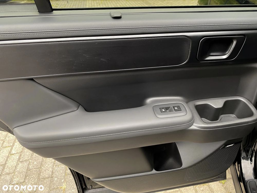 Hyundai Santa Fe 1.6 T-GDI HEV Calligraphy 4WD 6os - 17