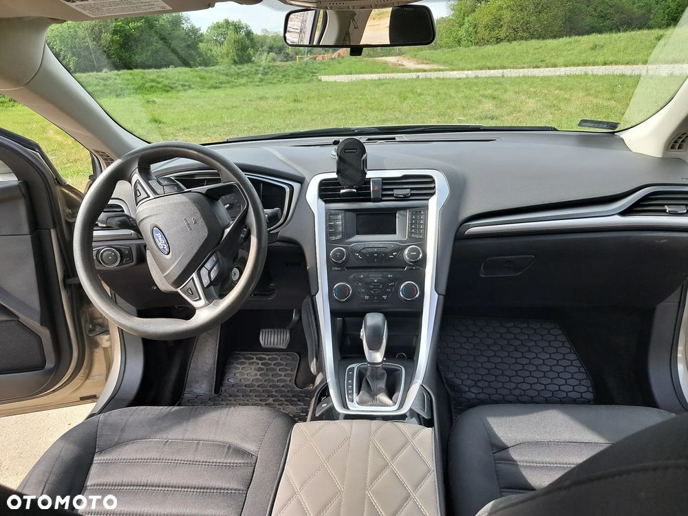 Ford Mondeo - 17