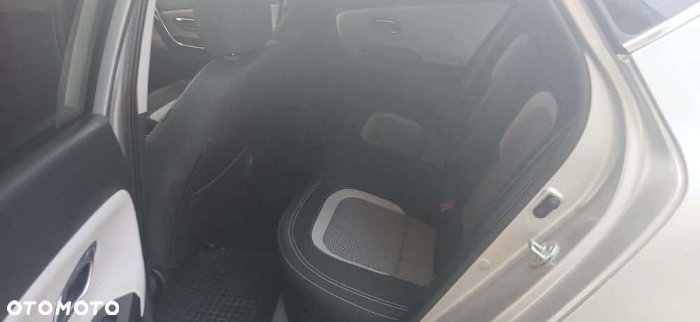 Kia Ceed 1.6 GDI Spirit - 8