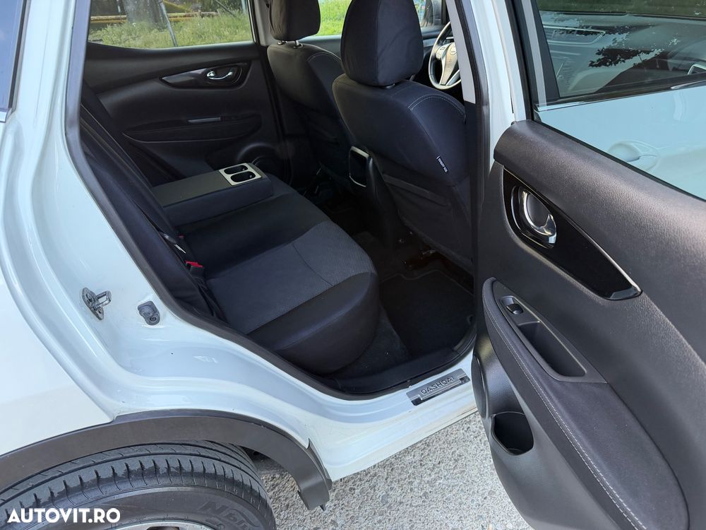 Nissan Qashqai 1.6 DCI ALL-MODE 4x4i TEKNA - 8
