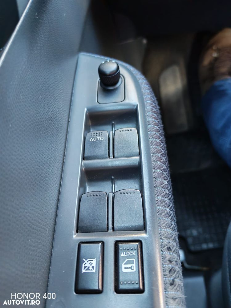 Suzuki Swift 1.3 GLX - 7