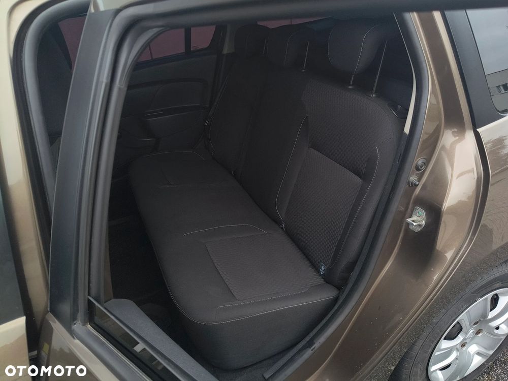 Dacia Logan TCe 90 Prestige - 21
