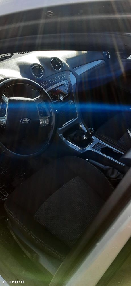 Ford Mondeo 2.0 TDCi Trend - 8