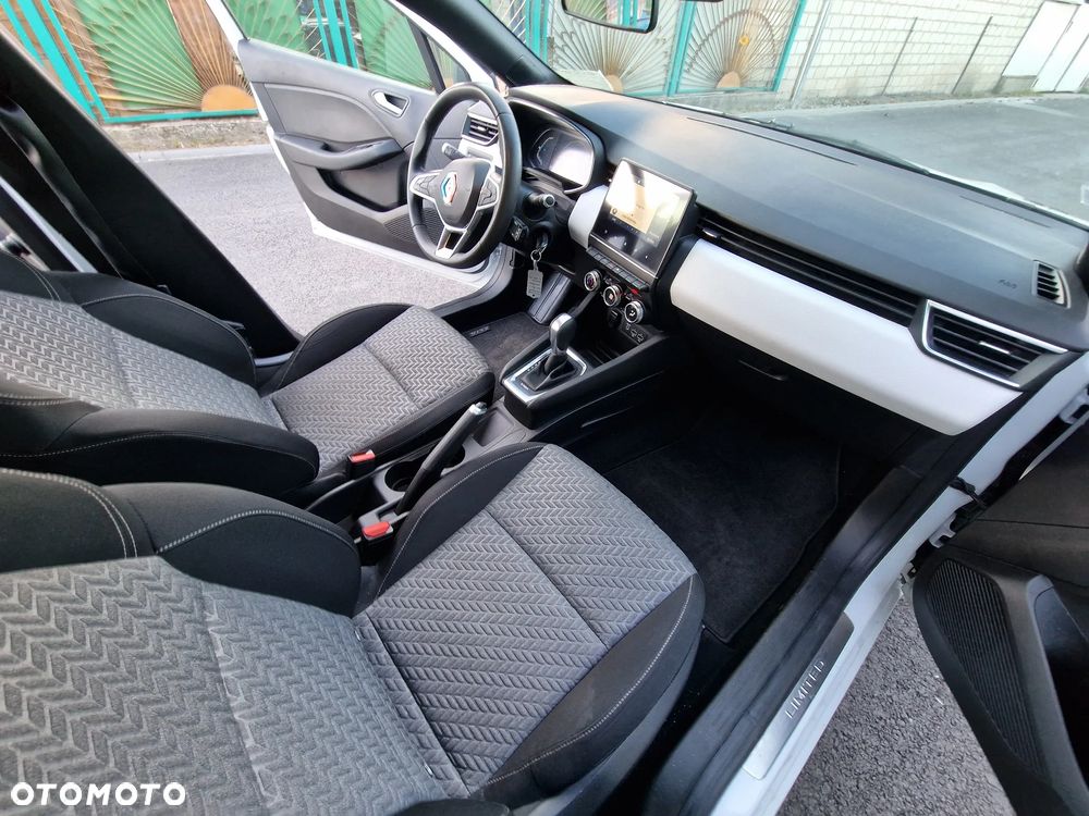 Renault Clio 1.6 E-TECH Intens - 11