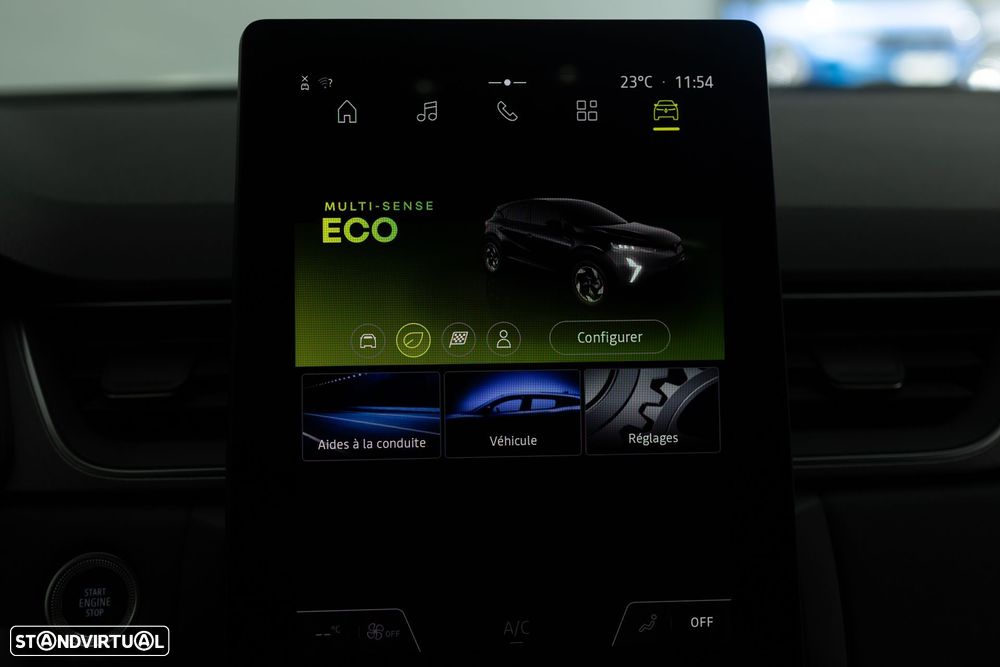 Renault Captur 1.0 TCe Techno Bi-Fuel - 38