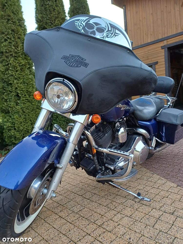 Harley-Davidson Touring Street Glide - 4