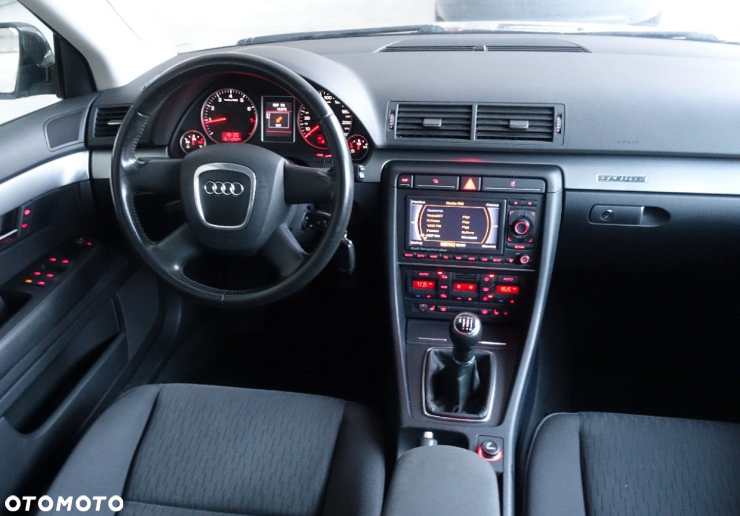 Audi A4 Avant 1.8T Quattro - 22