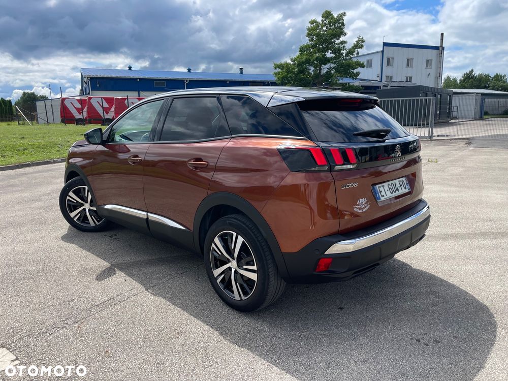 Peugeot 3008 PureTech 130 Stop & Start GPF Allure Business-Paket - 4