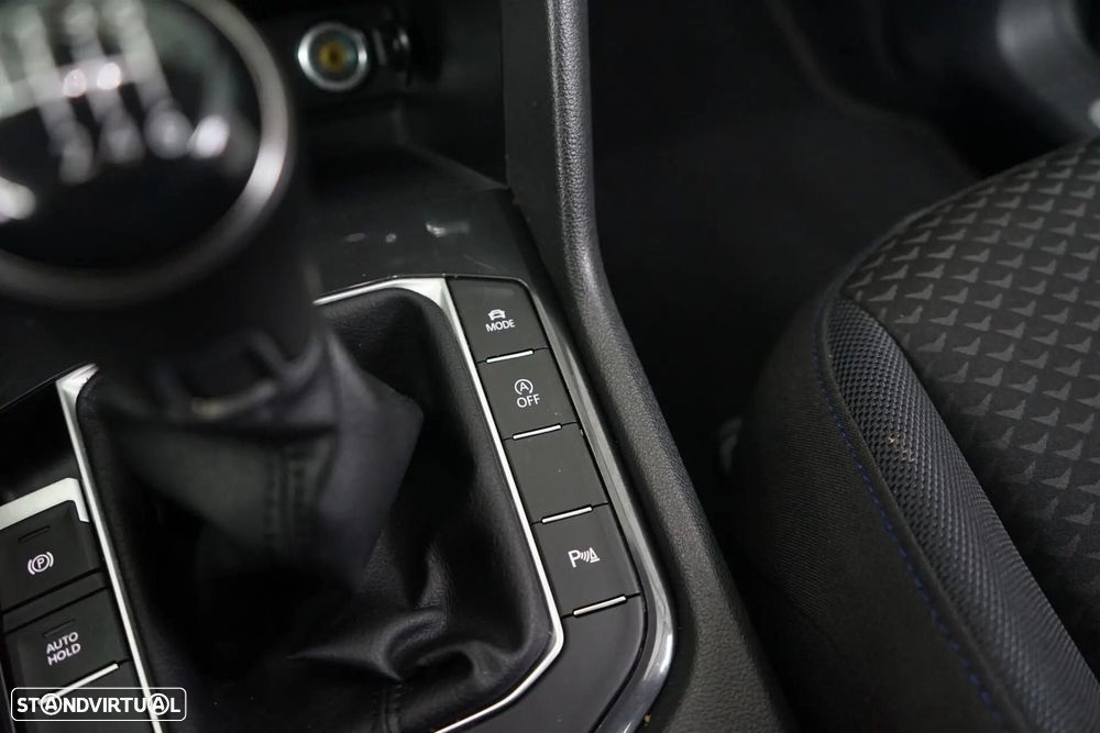 VW Tiguan 1.5 TSI Confortline - 27