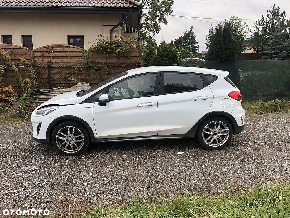 Ford Fiesta 1.0 EcoBoost S&S ACTIVE - 2