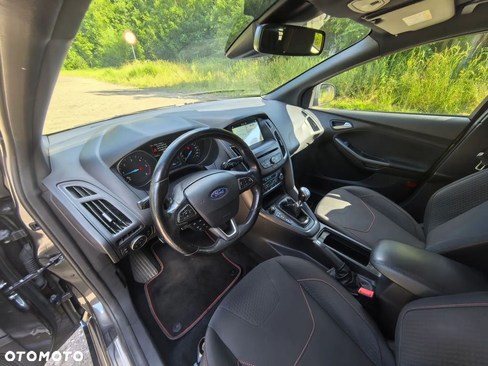 Ford Focus 2.0 TDCi ST-Line ASS - 33