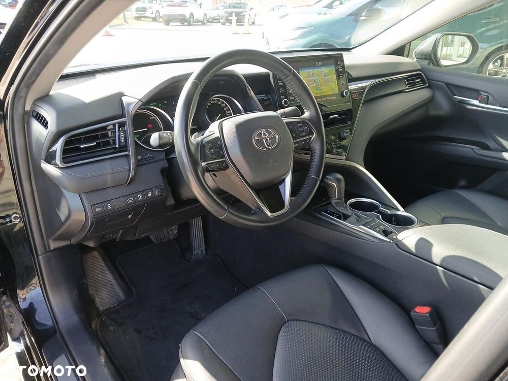 Toyota Camry 2.5 Hybrid Executive CVT - 17