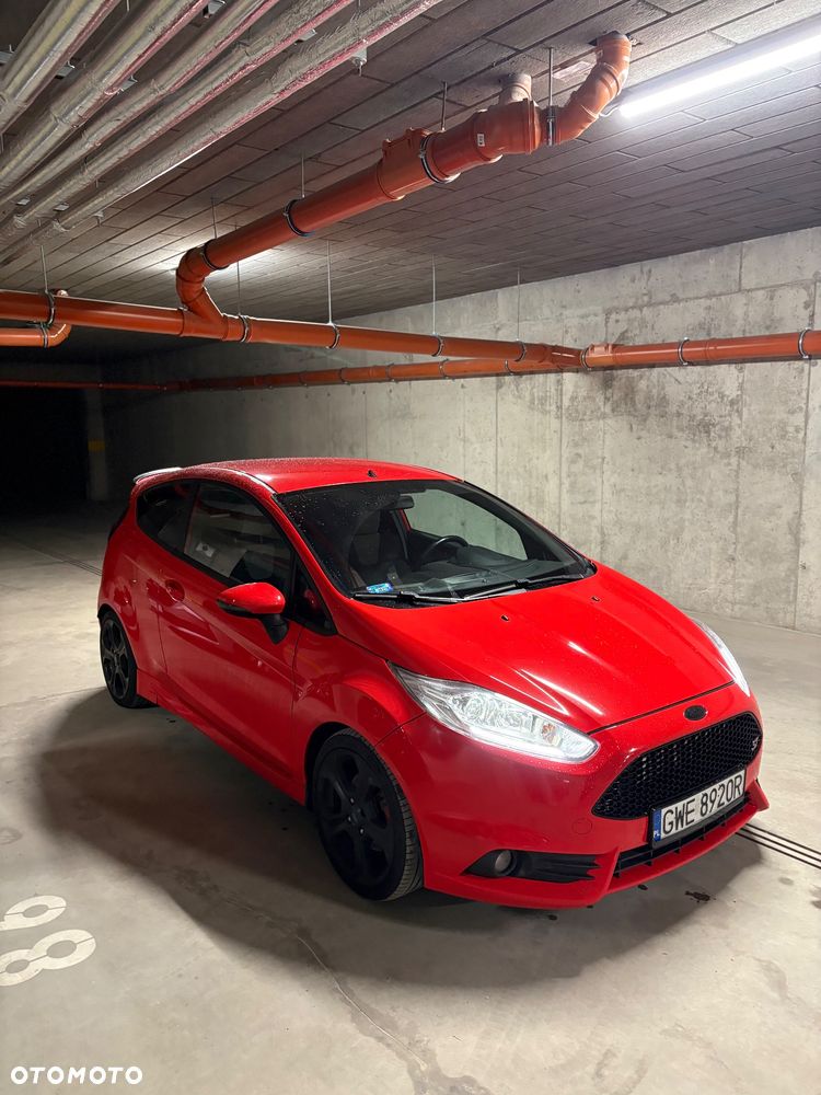 Ford Fiesta 1.6 EcoBoost ST - 1