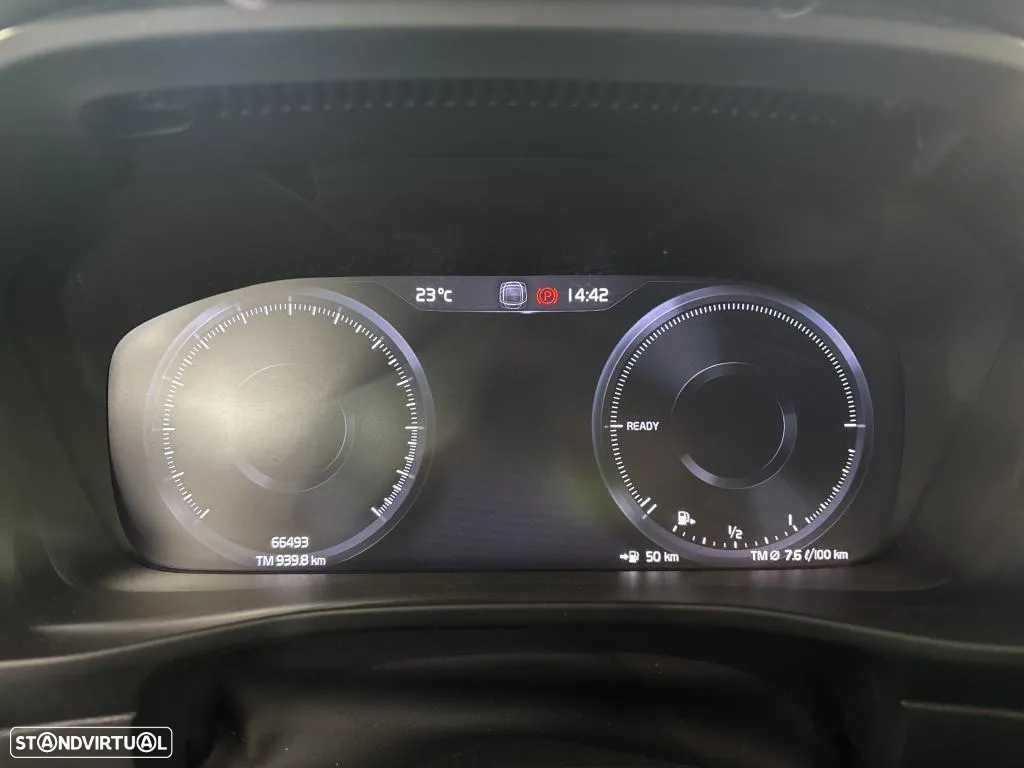 Volvo XC 40 1.5 T5 PHEV Inscription Expression - 8