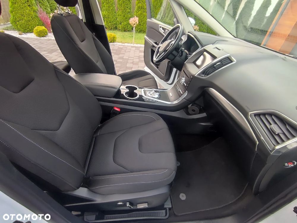 Ford S-Max 2.0 EcoBlue Titanium - 29