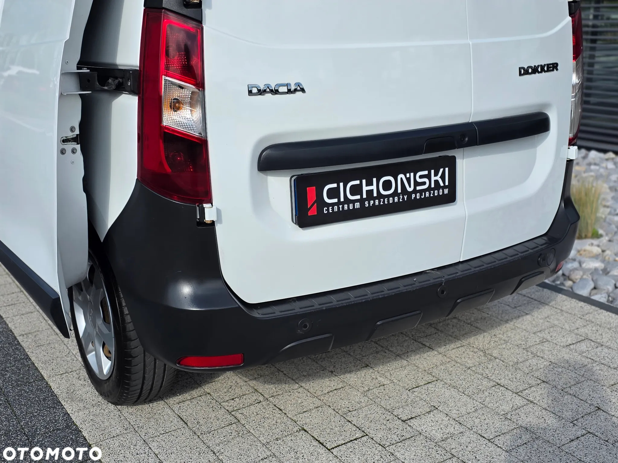 Dacia DOKKER Van 1.3 TCe Comfort Clim 100KM 5d Express I BEZWYPADKOWA z Polskiego Salonu I Wyjątkowo ładny i Zadbany Egzemplarz z Pełną Histroią Serwisową I Zabudowana Przestrzeń ładunkowa I Faktura Vat 23% I Pierwszy i Jedyny Właściciel I - 6
