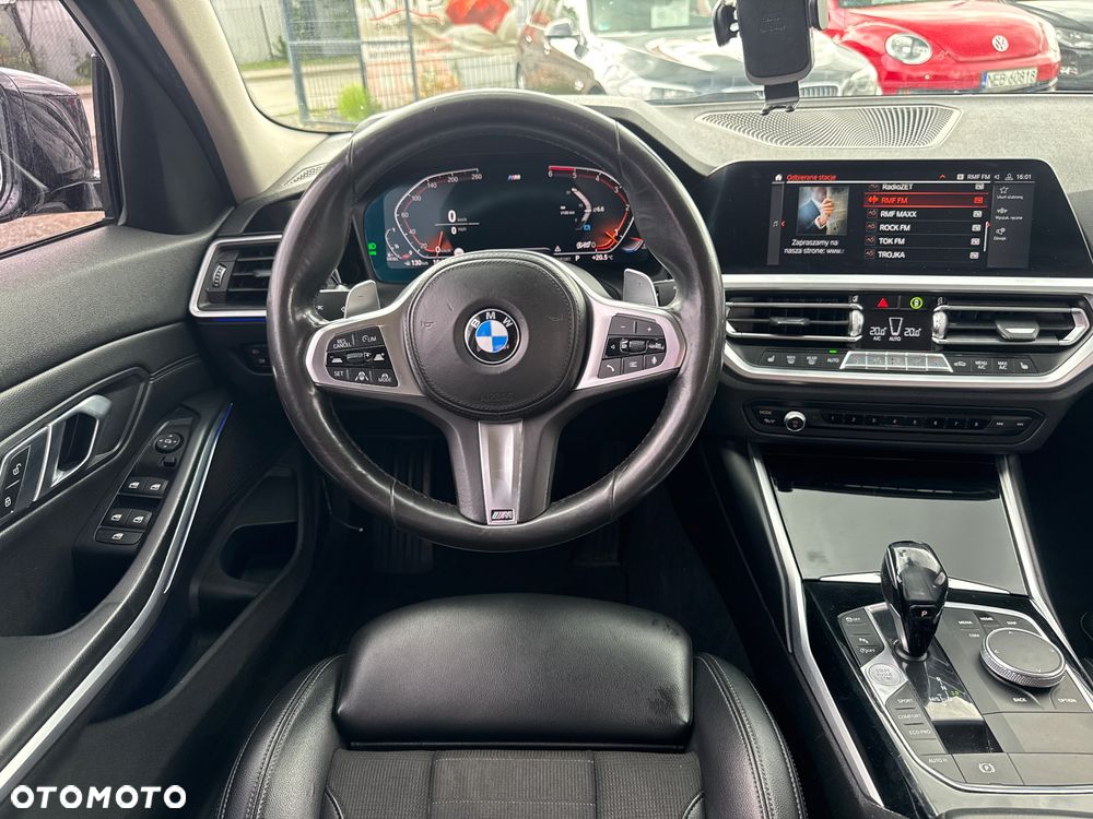 BMW Seria 3 318d Sport Line Shadow - 8