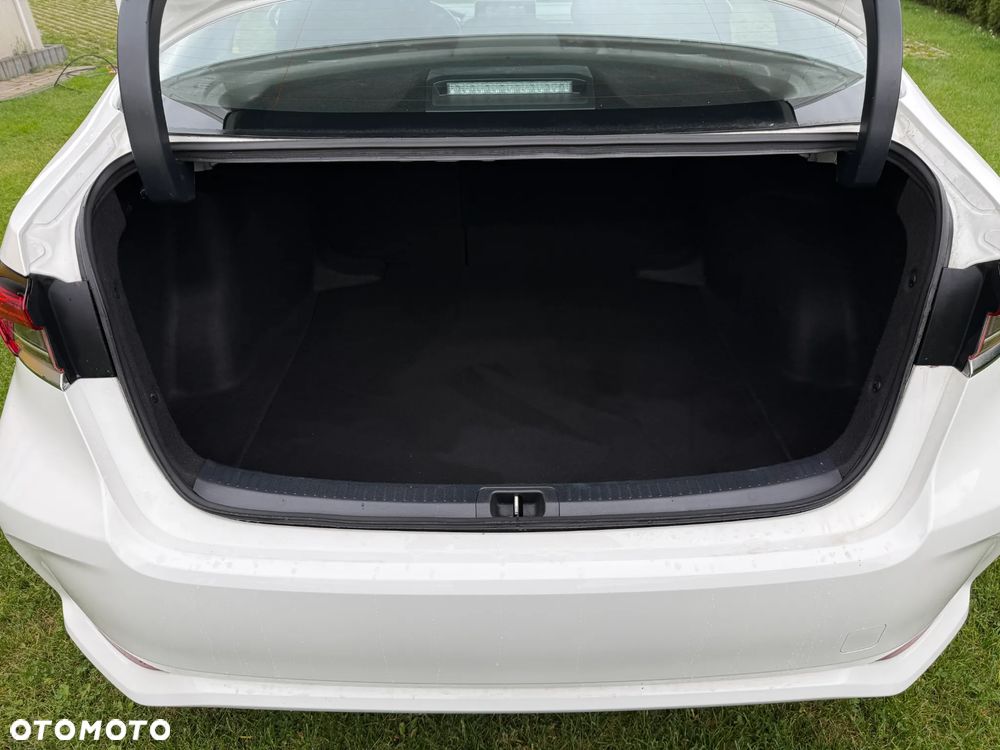 Toyota Corolla 1.5 Comfort - 20