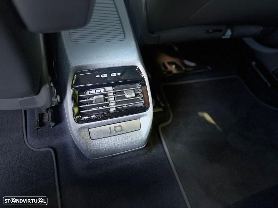 VW ID.5 Pro Performance c/ Infotainment-Pack - 7