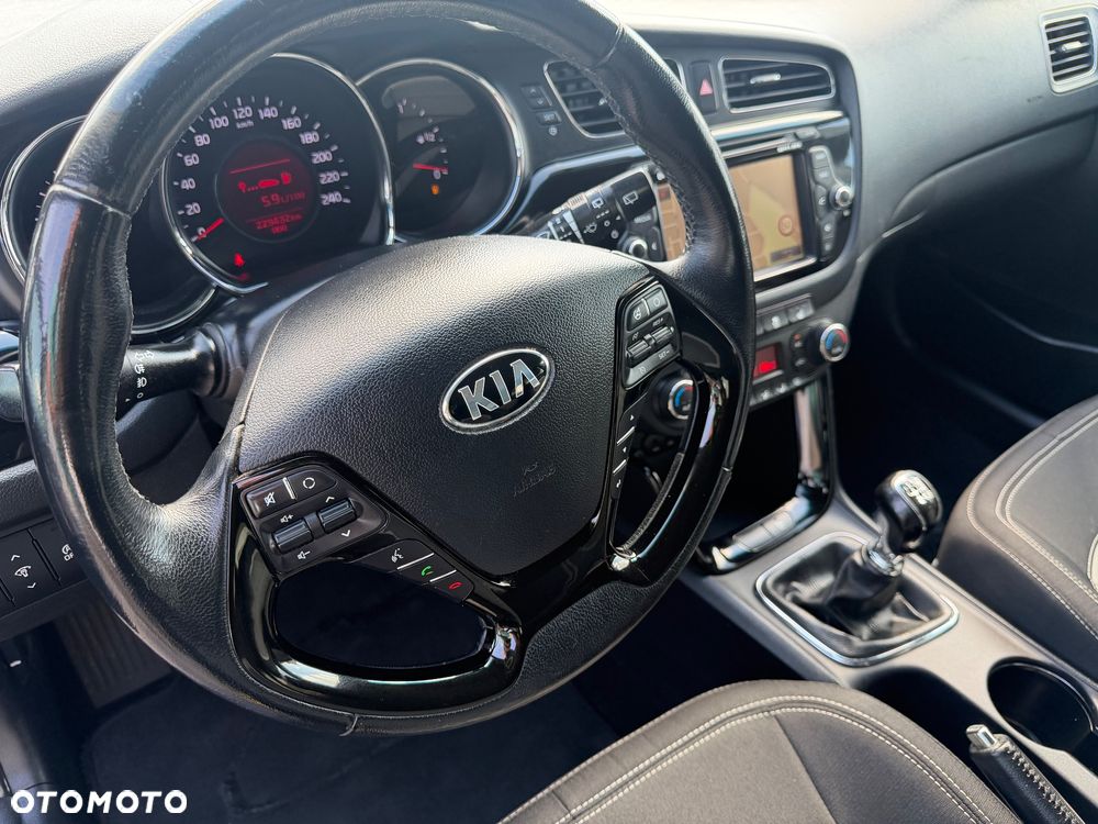 Kia Ceed 1.6 CRDi Spirit - 22