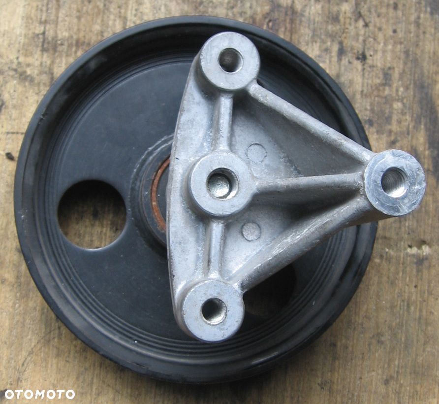 rolka prowadząca paska kółko DUSTER LOGAN CLIO 1.5 DCI vkm36053 - 4