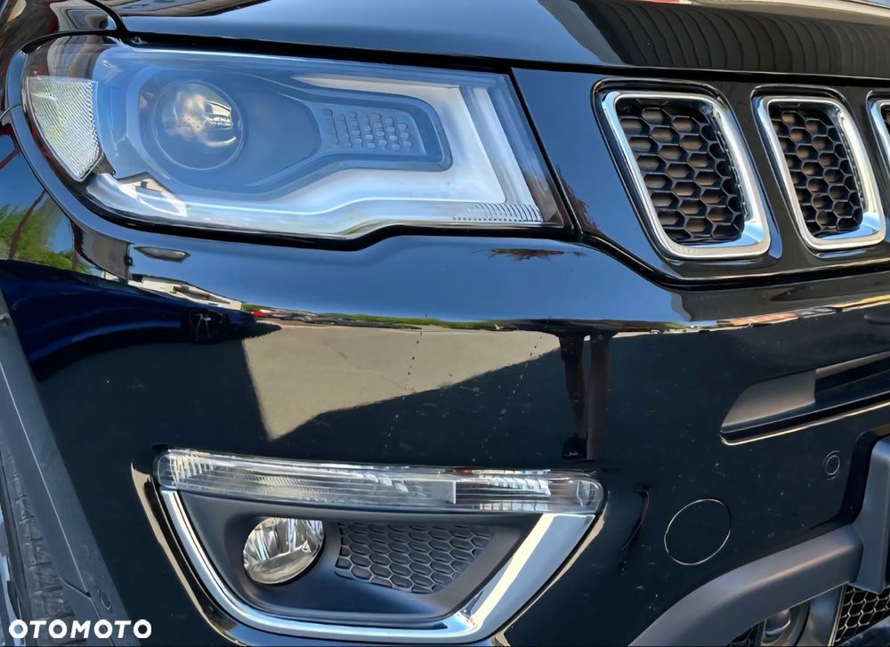 Jeep Compass 2.0 MultiJet Active Drive Limited - 28