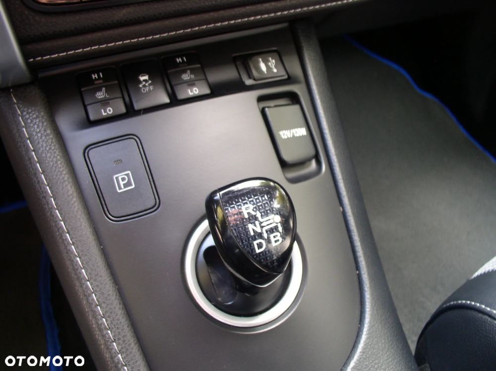 Toyota Auris 1.8 VVT-i Hybrid Automatik Touring Sports Executive - 26