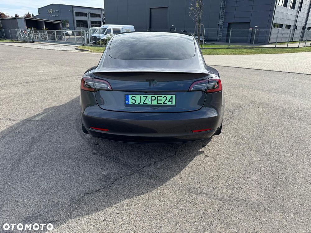 Tesla Model 3 Standard Hinterradantrieb - 7