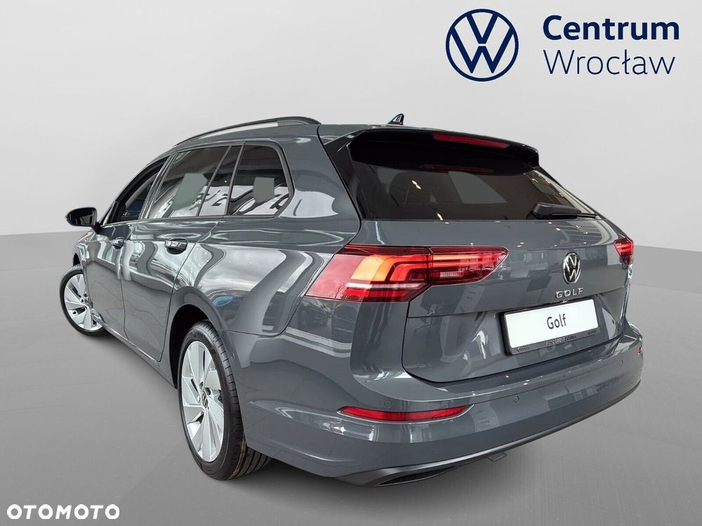 Volkswagen Golf Variant - 10