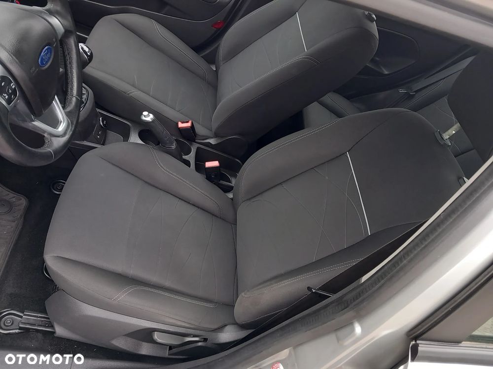 Ford Fiesta 1.5 TDCi SYNC Edition - 21