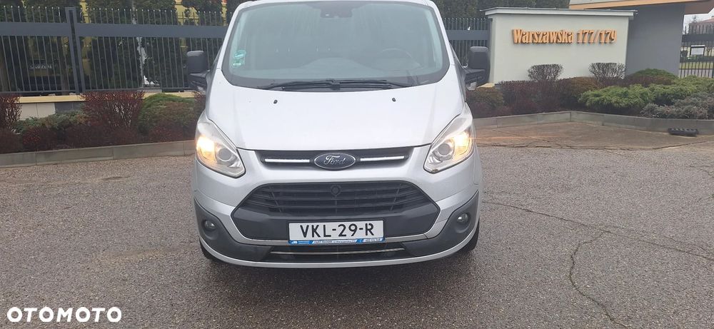 Ford TRANSIT CUSTOM - 3