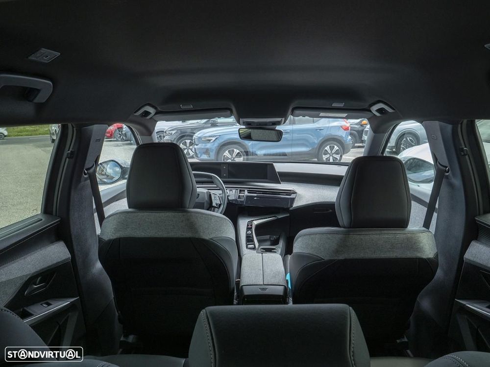 Peugeot E-5008 210 Allure Business - 19