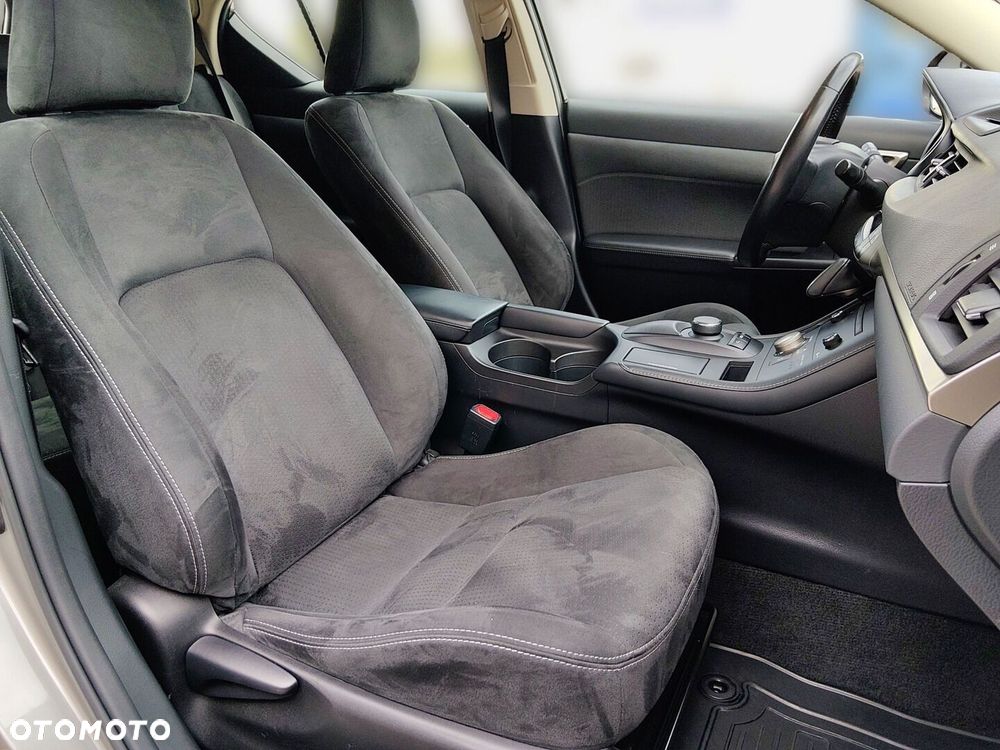 Lexus CT 200h Elegance EU6 - 14